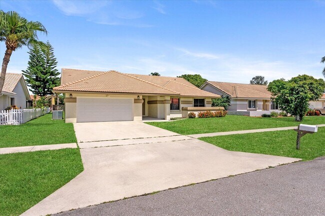 Photo - 5809 Sun Pointe Cir