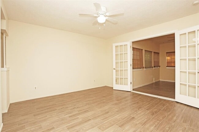 Building Photo - 1302 Silver Morning Dr