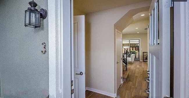 Photo - 382 Curtner Ave