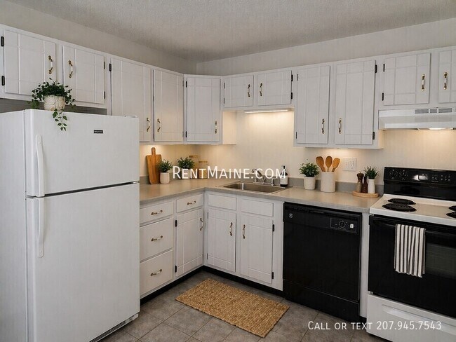 Photo - 10 Tall Pines Dr Unit 8