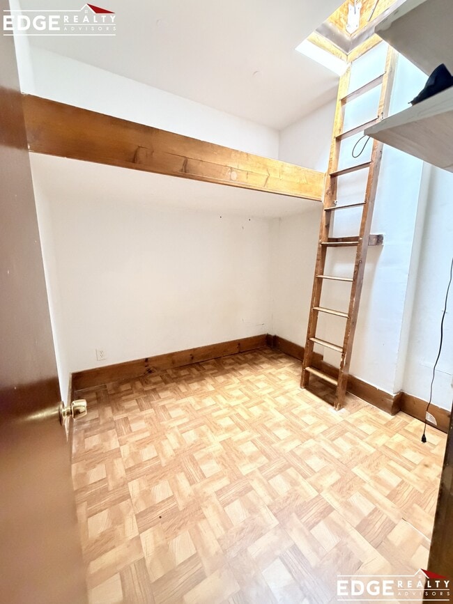 Photo - 17 Aberdeen St Unit 6