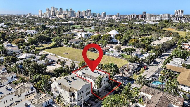 Photo - 1600 NE 9th St