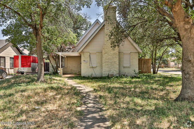 Building Photo - 1923 23rd St Rental