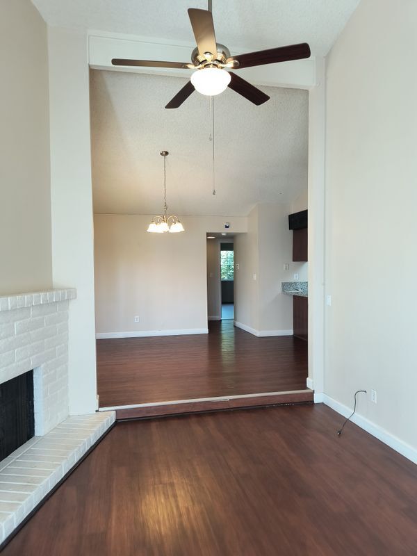 Building Photo - 6834 Trovita Way