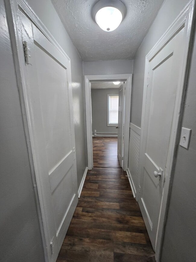 Photo - One Bedroom Duplex Near 10th and Concord Street!