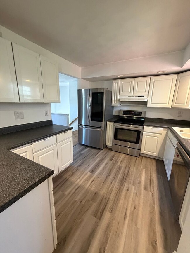 Photo - 4 bed | 2 bath Home for Rent