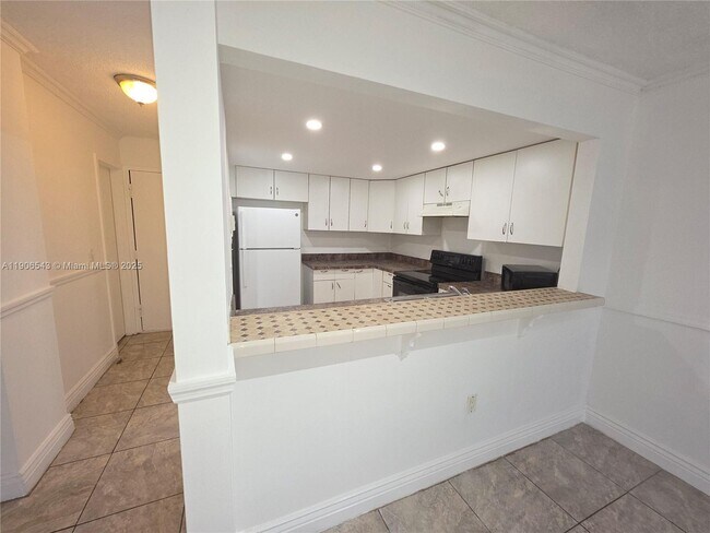 Photo - 1250 NE 125th St Unit 205C