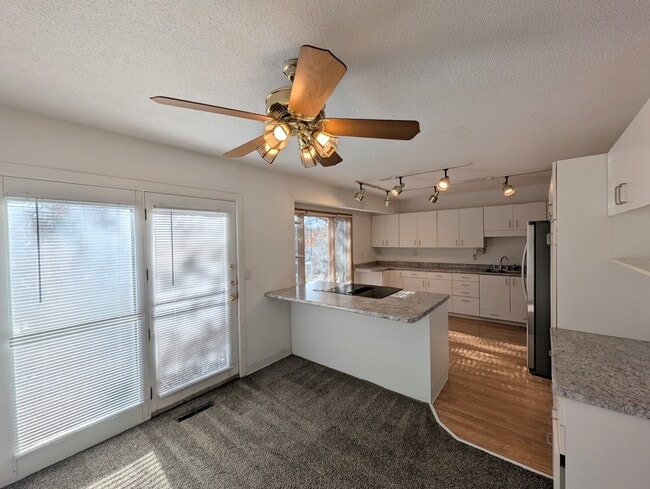 Photo - 2722 Park Ave