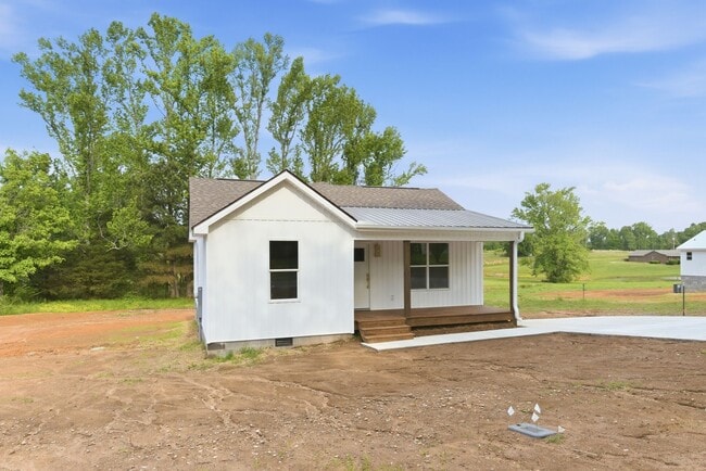 Photo - 2253 Old Union Rd