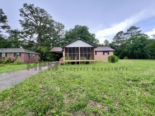 Photo - 137 Miranda Rd