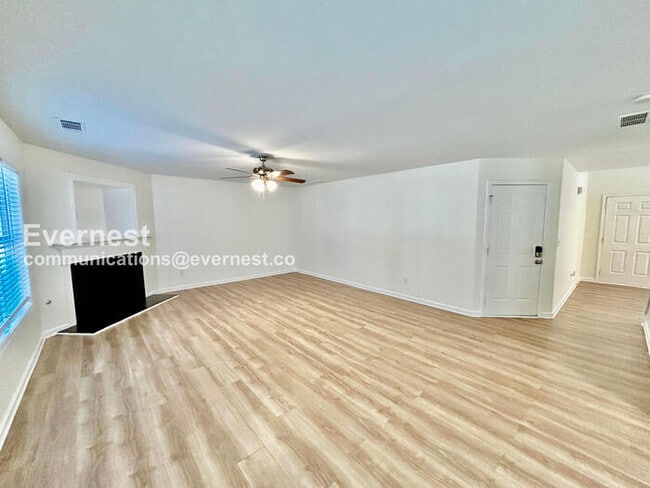 Photo - 158 Shadowbrooke Cir SW