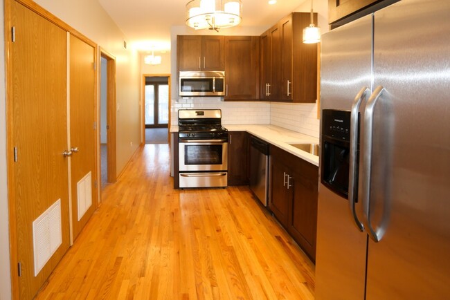 Photo - 1420 W Ohio St Unit E00P