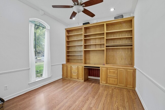 Photo - Amazing Layout Garland RISD