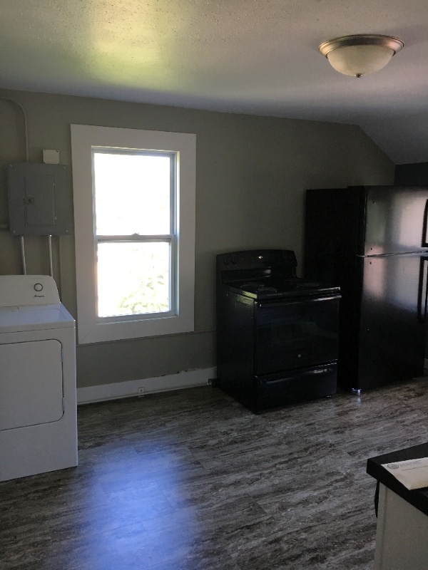 Photo - 1306 Charles St Unidad 1306