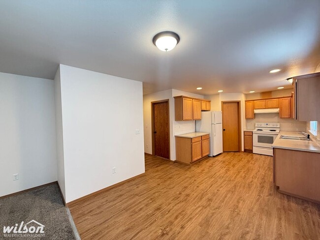 Photo - 810 Fremont St Unit B