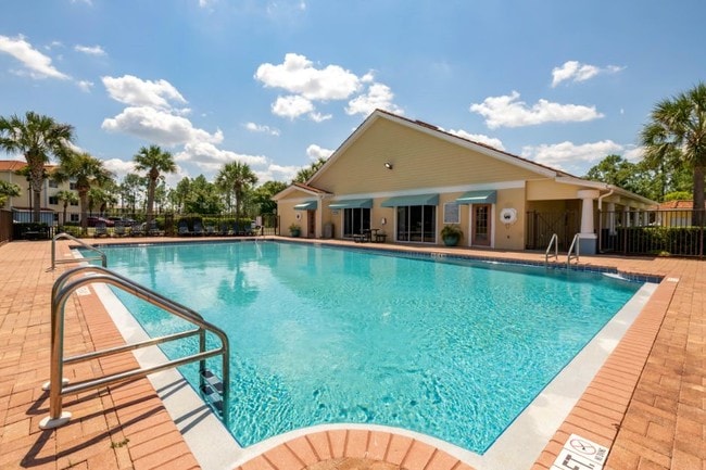 Tuscan Isle Apartments