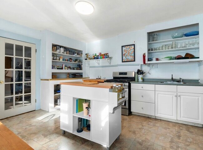 Photo - 64 Elm St Unidad APT 1