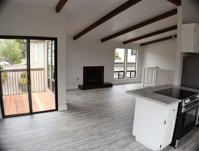 Photo - 2036 Seascape Blvd