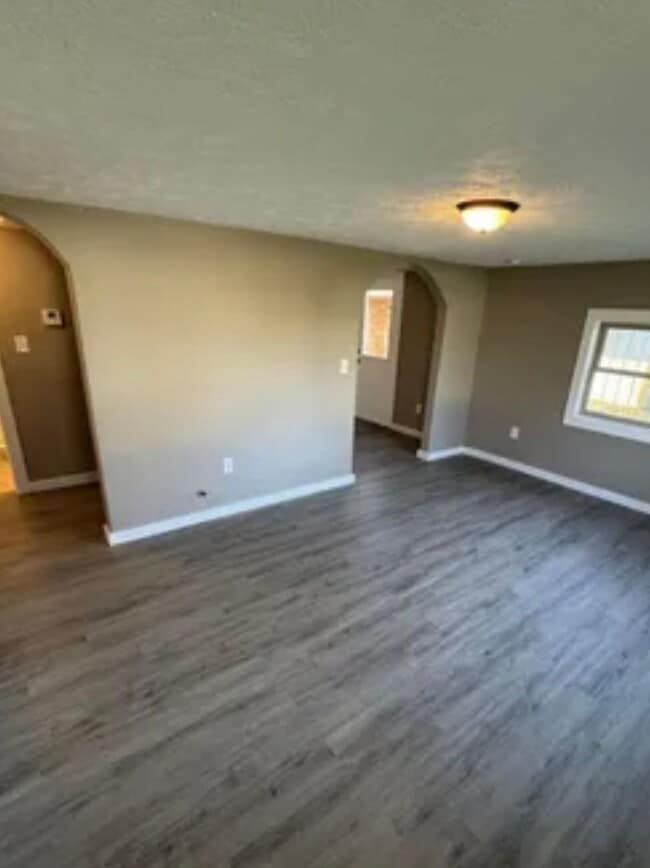 Photo - 2 bedroom/1 bath w/carport