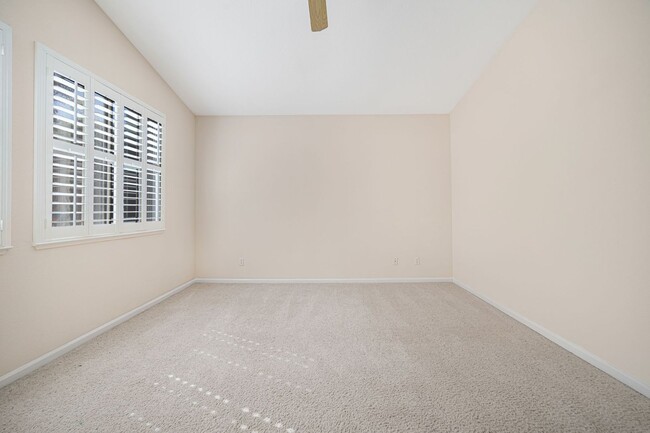 Photo - Highly Desirable Executive Home: 4 Bedrooms, 3 Bathrooms of Luxury Living