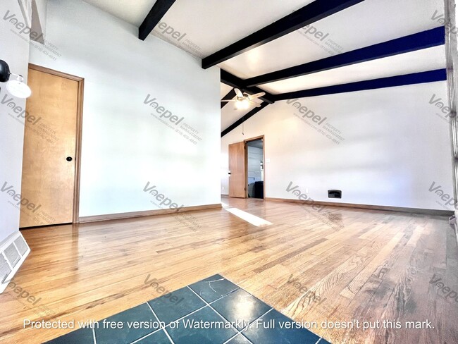 Photo - Charming 3 Bed, 1 Bath Home in Desirable Kansas City Northland Location