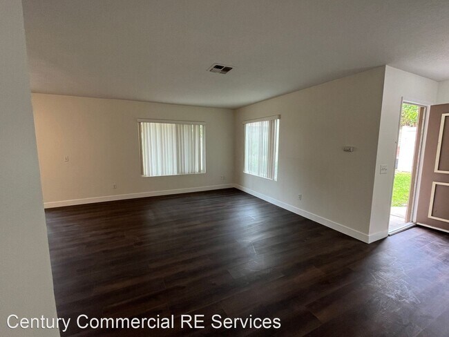 3 br, 3 bath House - 434 Golden Springs Dr...