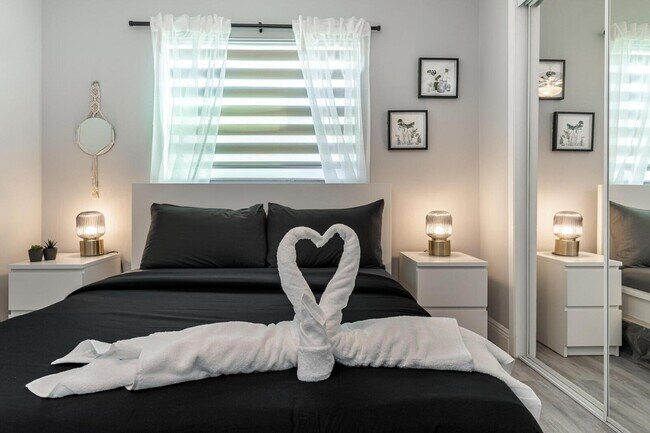 Photo - 1051 SW 32nd Ct