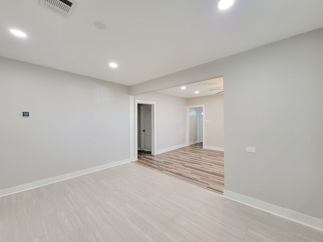 Photo - 1113 San Jacinto St