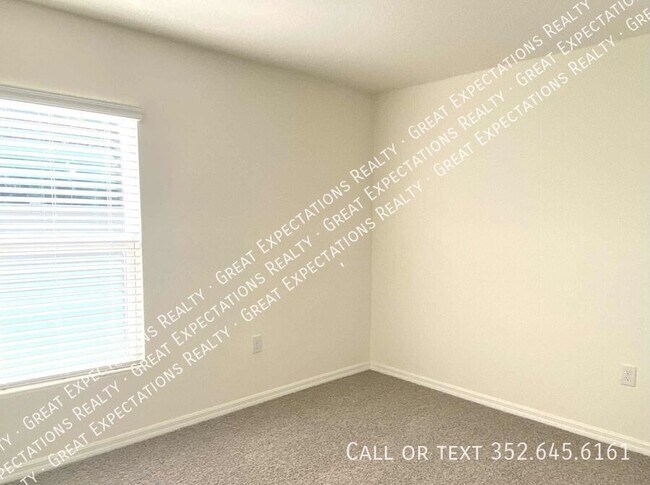 Photo - 2894 NE 21st Ct Rd