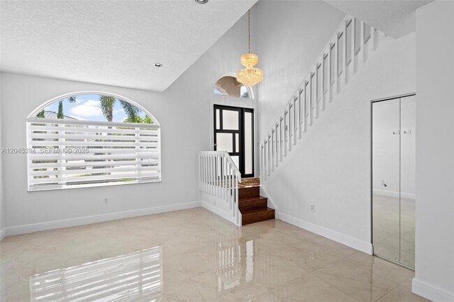 Photo - 15835 NW 7th St