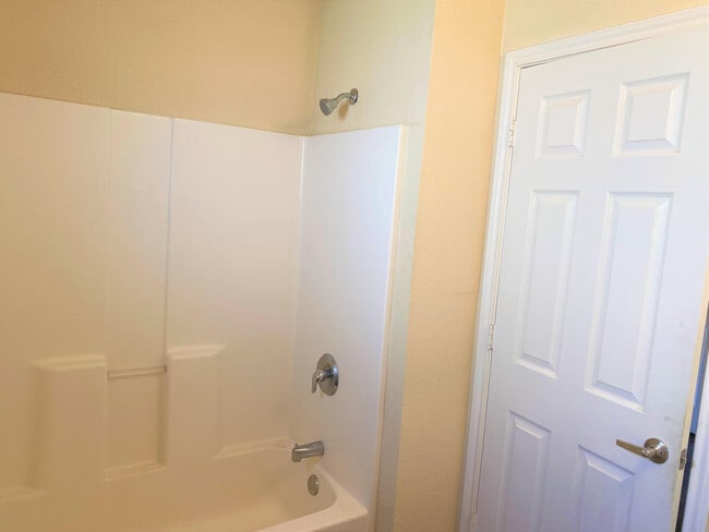 Photo - 8704 10th St