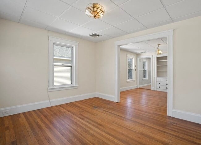 Photo - 34 Sparhawk St Unit 2