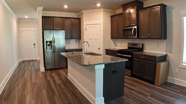 312 Obsidian Ct