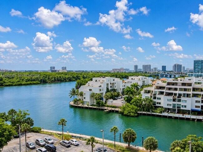 Photo - 400 Kings Point Dr Unit 812