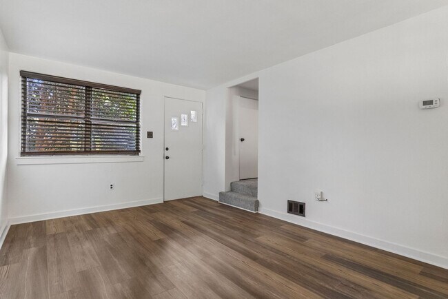 Photo - 64 Faris Cir