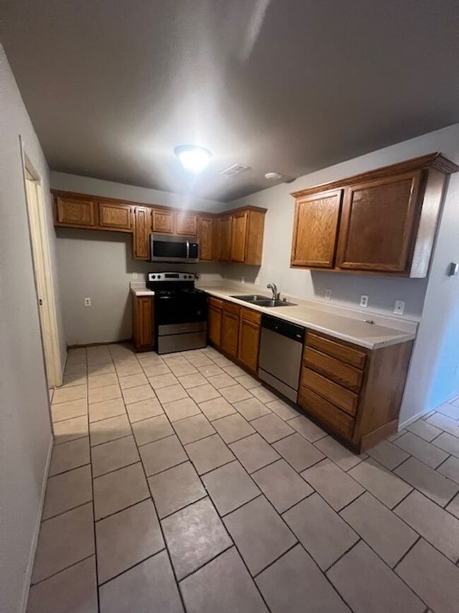 Photo - 1673-1675 E. Evalyn Circle Unit EVALYN 1673-1