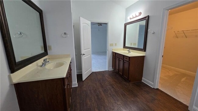 Photo - 2275 Copper Trail Ln NE