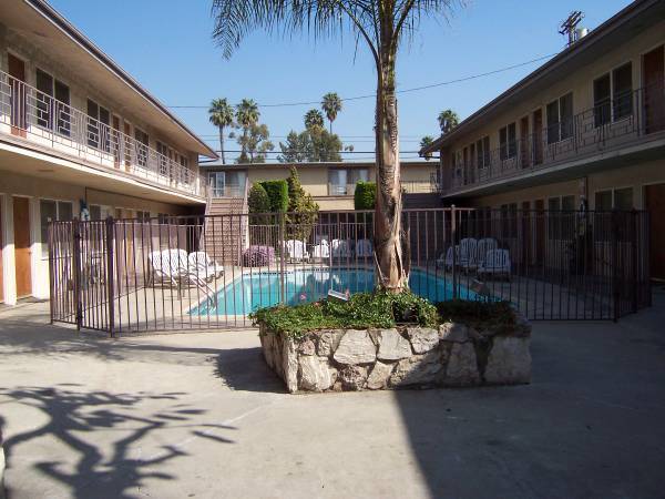 Photo - 3702 Motor Ave Unidad 6