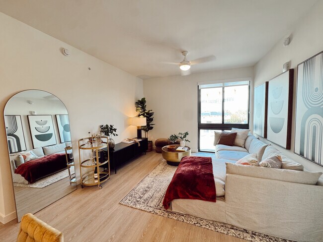 Photo - 2571 NE 195th St Unit B1