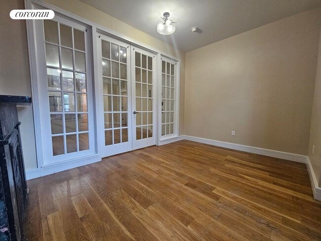 Photo - 215 Lewis Ave