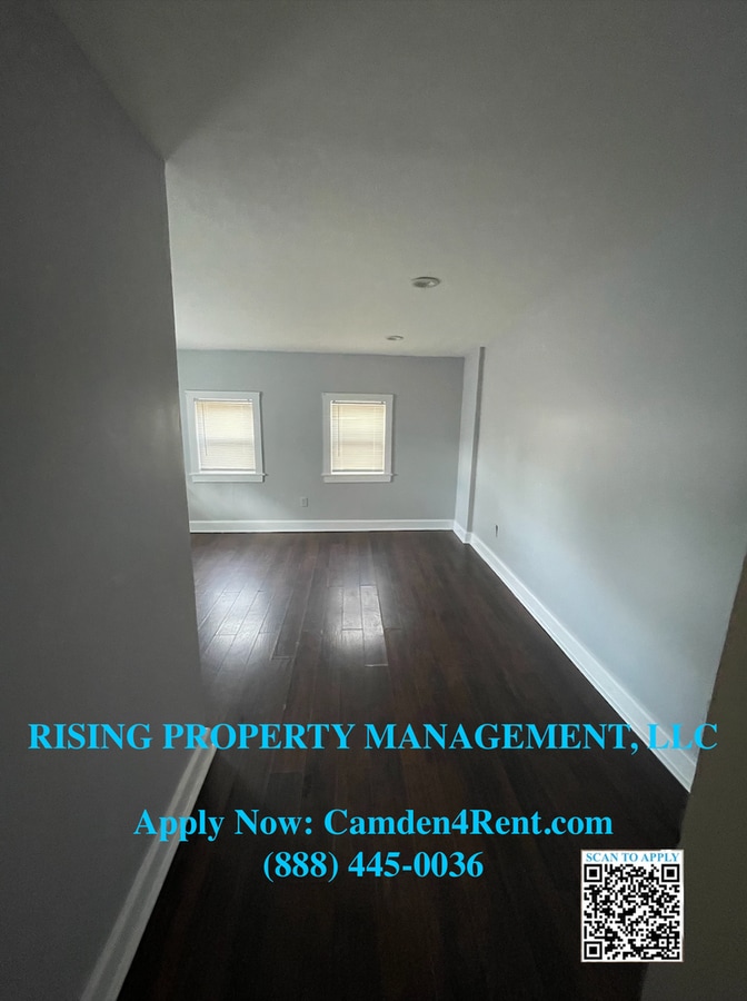 Photo - Huge Semi Detached 5 bedroom house in Camden