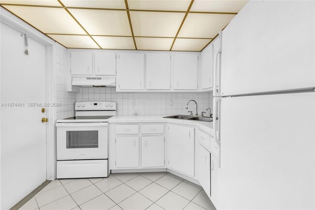 Photo - 4200 NW 3rd Ct Unit 309