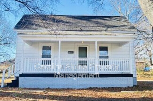 Photo - 708 Legrand St