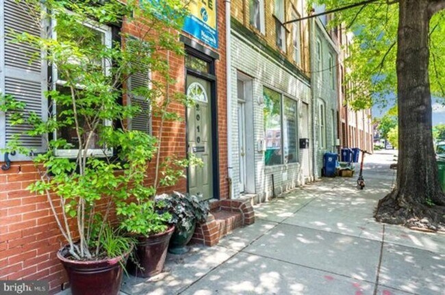 Photo - Enchanting Fells Point SFH 2bd/1.5ba w/ CAC, Modern Features, W/D and more! Available 3/1