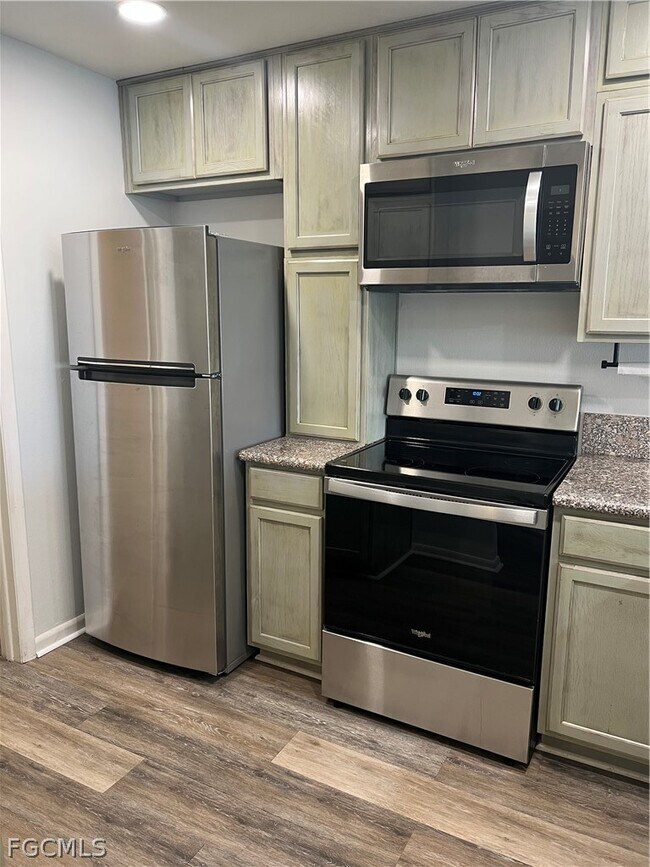 Photo - 1908 SE 43rd St Unit 208