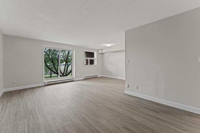 Photo - 1071 McDougall St Unit 202