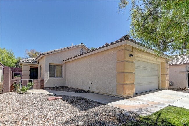 Building Photo - 10530 Lilac Tree Ave Rental