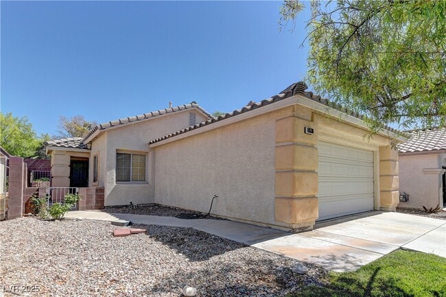 Photo - 10530 Lilac Tree Ave House