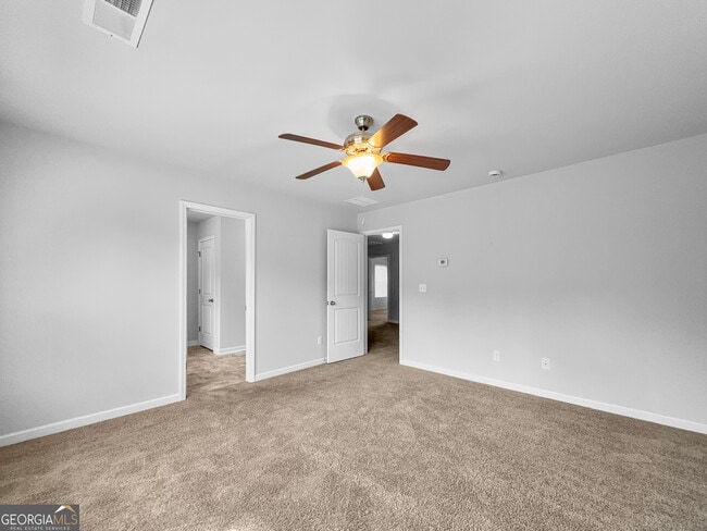 Photo - 140 Daisy Cir