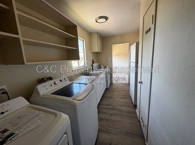Photo - 2780 Argyll Ave Unit D
